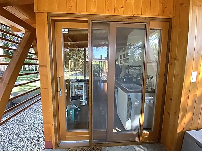 Tolópályás szúnyogháló ajtó aranytölgy