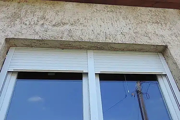 belső tokos műanyag redőny, redőny típusok