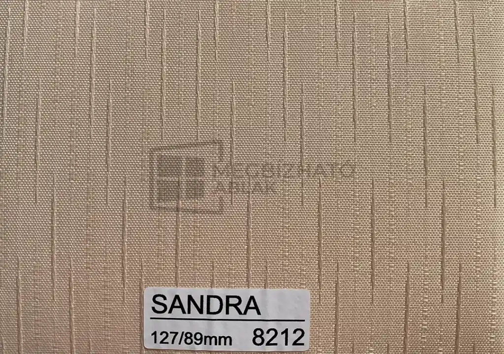Sandra 8212