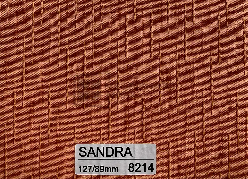 Sandra 8214